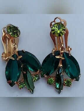 Vintage Gold Tone Green Rhinestone Drop Dangling Bridal Clip-on Earrings
